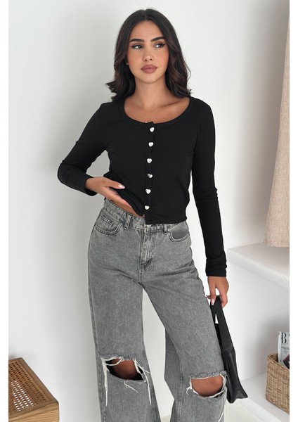 “soft Button” Bluz – Sade Şıklığın Gücü