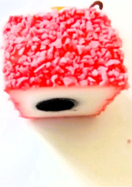 3D Pasta Tasarımlı Mutfak Buzdolabı Magneti Gerçekçi Detaylı Meyve ve Krema Motifli Dekoratif Magnet