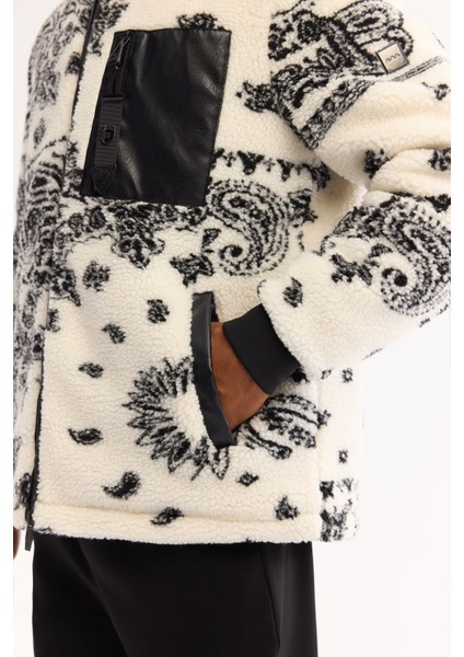 Erkek Beyaz Dik Yaka Rüzgar Geçirmez -4 Dereceye Dayanıklı Peluş Comfort Fit Mont A52Y6183