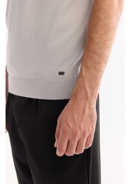 Erkek Gri Polo Yaka Fermuarlı Rayon Tüylenmeyen Triko Regular Fit T-Shirt A52Y5006 modelleri