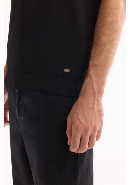 Erkek Siyah Polo Yaka Fermuarlı Rayon Tüylenmeyen Triko Regular Fit T-Shirt A52Y5006 modelleri