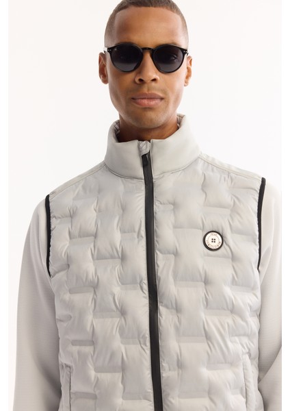 Erkek Gri Dik Yaka Su İtici Rüzgar Geçirmez Hafif Şişme Comfort Fit Yelek A52Y6583 fiyatları