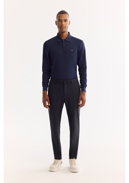Erkek Lacivert Bi-Stretch Teknik Kumaş Slim Fit Pantolon A52Y3209