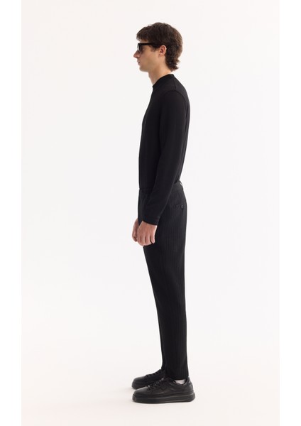 Erkek Siyah Yanı Lastikli Bi-Stretch Hafif Çizgili Slim Fit Pantolon A52Y3204