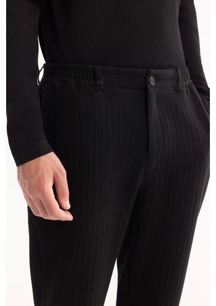 Erkek Siyah Yanı Lastikli Bi-Stretch Hafif Çizgili Slim Fit Pantolon A52Y3204 modelleri