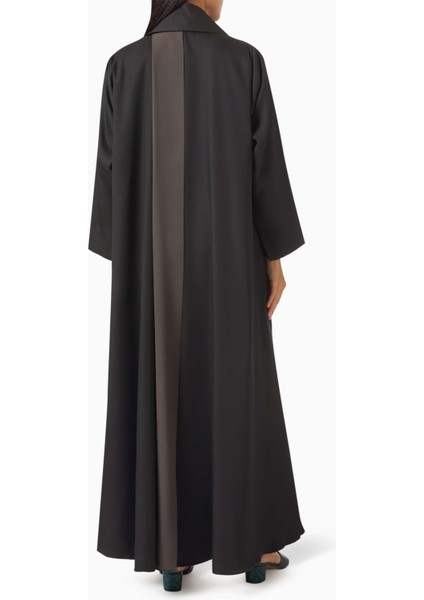 Şıklığı Yansıtan 3 Parça Abaya Seti Modaya Uygun Tasarım ile Her Anınıza Eleganlık Katın modelleri