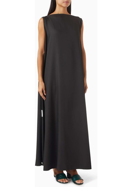 Şıklığı Yansıtan 3 Parça Abaya Seti Modaya Uygun Tasarım ile Her Anınıza Eleganlık Katın indirimleri