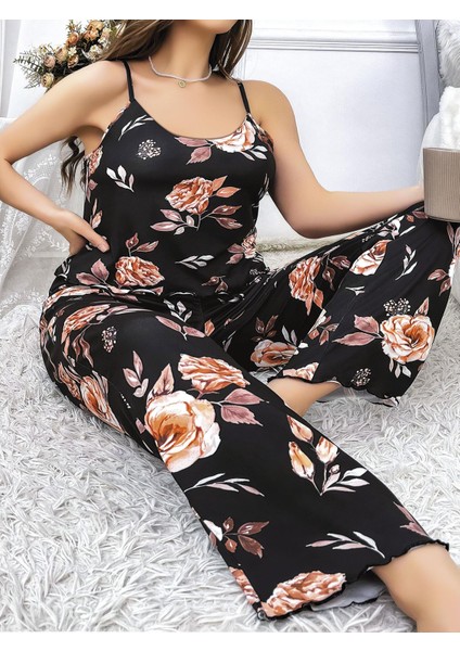 Secretsita Büyük Beden Siyah Üstüne Çiçek Desenli Ince Askılı 2li Pijama Takımı