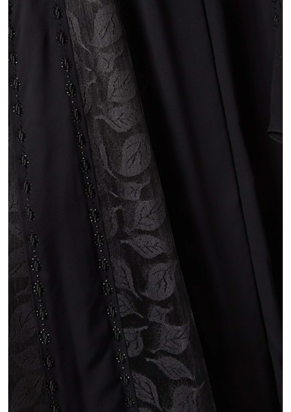 Şifon Dantel Işlemeli Abaya ile Şık ve Modern Bir Görünüm Yakalayın indirimleri