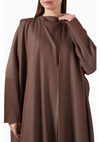 Şıklığı ve Zarafeti Yansıtan 3 Parça Abaya Seti ile Modest Moda Deneyimi indirimleri