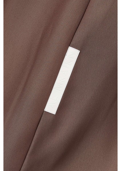 Şıklığı ve Zarafeti Yansıtan 3 Parça Abaya Seti ile Modest Moda Deneyimi