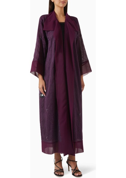 Şifon Abaya Şık Dokular ve Açık Ön Tasarımı ile Göz Alıcı Rahatlık Sunuyor