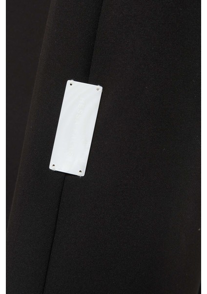 Şık Uzun Kollu Abaya Rahat Silhoutesi ile Günlük ve Özel Günler Için Ideal Tasarım fırsatları