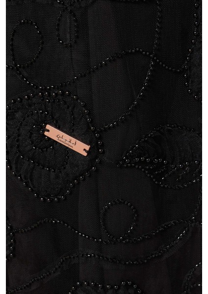 Şık Dantel Abaya 3D Çiçek Detayları ile Zarif ve Konforlu Günlük Kullanım Için Ideal indirimleri