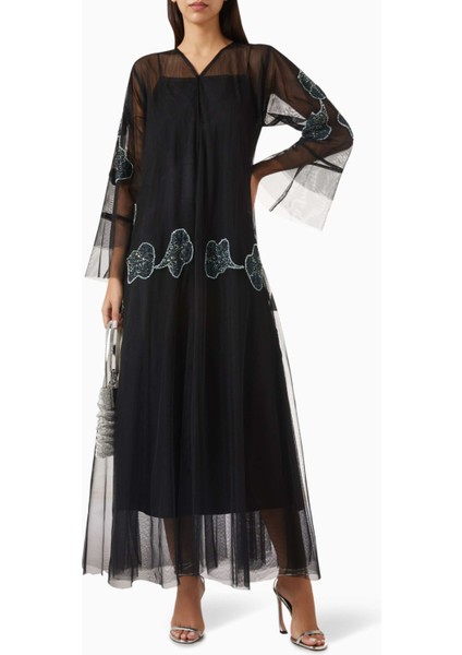 El Yapımı Tül Abaya ve Uyumu Sheila ile Her Ortama Uygun Şıklık ve Konfor fiyatları