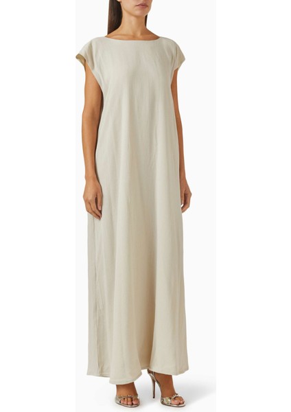 Ince Inci Detaylı Abaya Takımı Modern Zarafet Için Şık ve Konforlu Seçenekler Sunuyor indirimleri