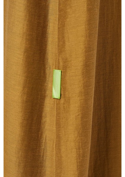 Lüks Tasarım Notch Yaka Abaya Rahat Kalıp ile Günlük ve Akşam Şık Görünümler Için Ideal indirimleri