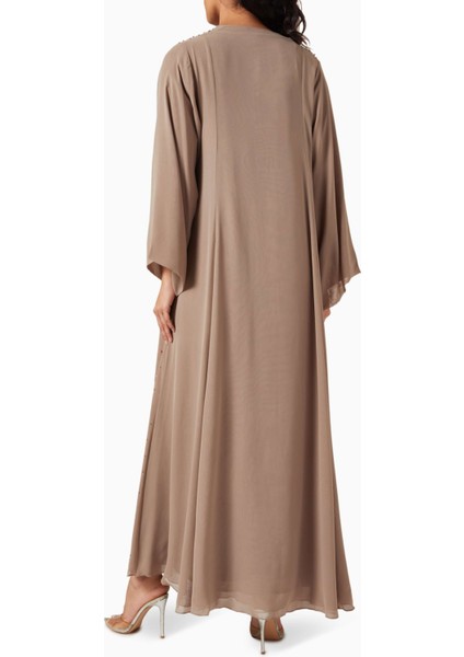 Şık Sequin Süslemeli Abaya Takımı ile Her Ortama Uygun Şıklık ve Rahatlık modelleri