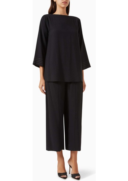 4 Parça Nakışlı Abaya Seti ile Rahat ve Şık Seyahat Gardırobu Oluşturun fırsatları