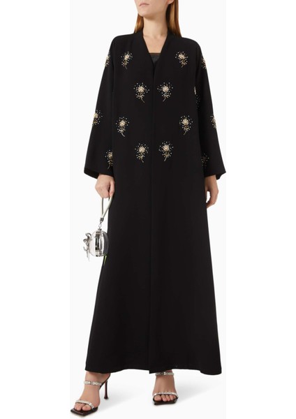 Konforlu Eşsiz Işlemeli Abaya Modern Tasarım ve Şıklığın Buluşma Noktası fiyatları