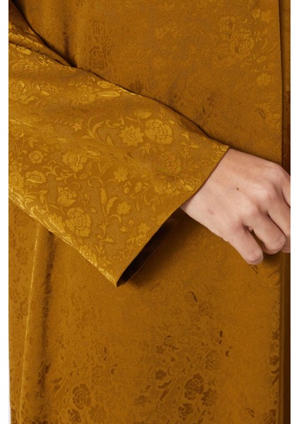 Şık Çiçek Desenli Abaya Konfor ve Zerafeti Bir Arada Sunuyor indirimleri