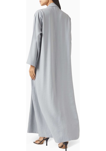 Konforlu Düşük Yaka Abaya Sıcak Hava Için Havalı Tasarım ve Şıklık Sunuyor modelleri