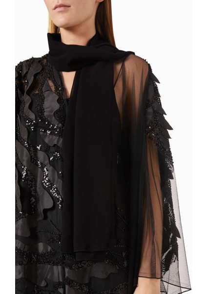 Şık Pul Işlemeli Tül Abaya ve Uyumlu Şila ile Zarif ve Rahat Şıklık fırsatları