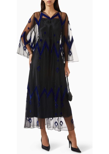 Şık Tül Abaya Kristal Detaylarla ve Özel Kesim Tasarımıyla Rahat Kullanım Için Ideal fiyatları