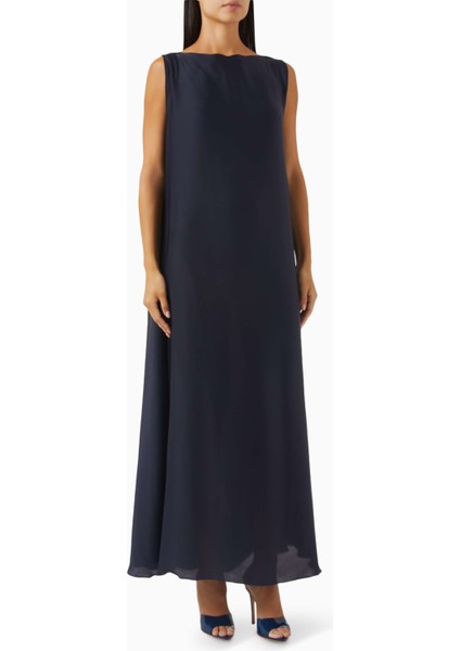 Şık ve Yüksek Kalite Üç Parçalı Ipek Abaya Seti ile Zarafet Kazanın fırsatları