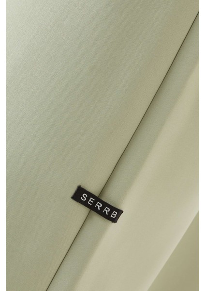 Şık A-Line Abaya Kaban Ince Dikiş ve Aksesuarlı Tasarım ile Şıklığınızı Tamamlayın indirimleri