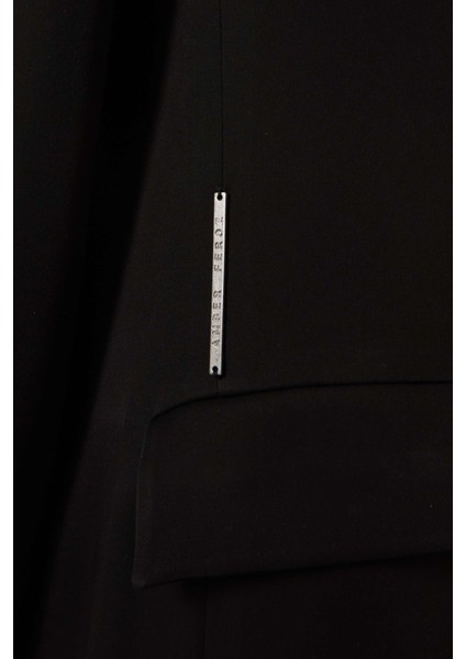 Şık ve Rahat Ceket Tarzı Abaya Yüksek Yaka Uzun Kollu Tasarım fırsatları