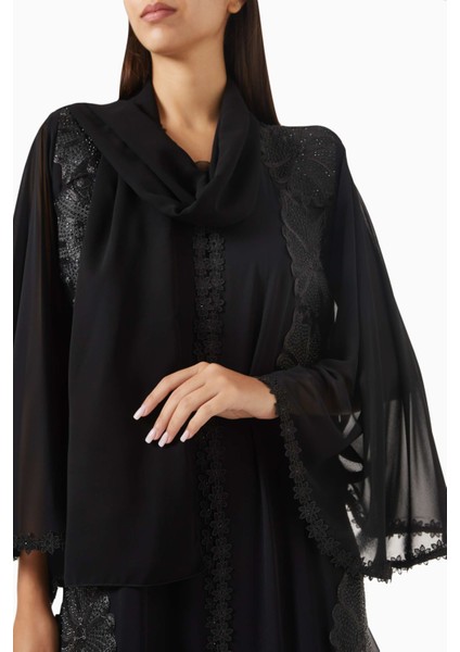 Şifon Dentelle Dantel Abaya Zarif Tasarım ve Parlak Aksesuarlarla Özel Şıklık fırsatları