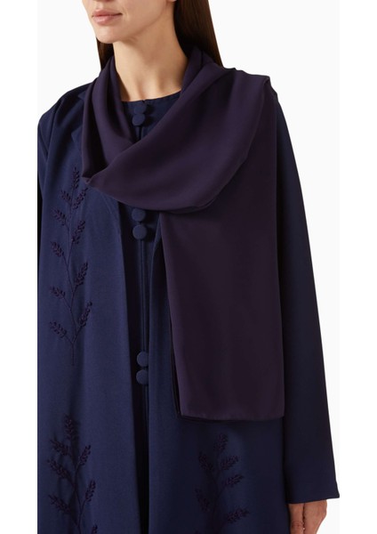 Şık Fern Işlemeli Abaya Takımı Modern Tesettür Modası Için Ideal Seçim