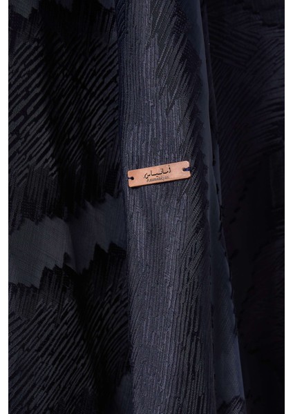 Modern Organza Abaya ile Şıklığı ve Konforu Yakalayın Naif Boncuk Işlemeli Tasarım indirimleri