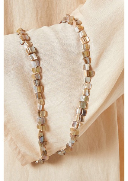 Şık Abaya ve Elbise Seti Günlük ve Gece Kullanımı Için Rahat ve Zarif Tasarım