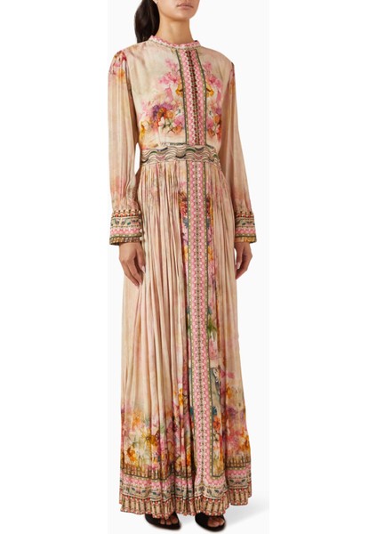 Şık Dantel Detaylı Çiçek Desenli Maxi Elbise ile Tarzınızı Yükseltin