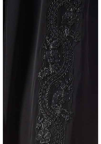 Ince Dantelli Modern Abaya Şık Bir Görünüm Için Mükemmel Seçim