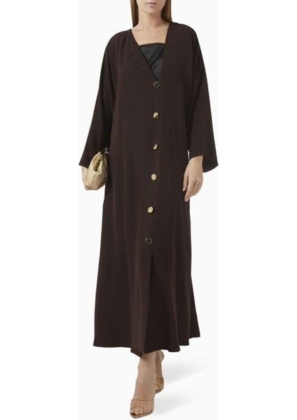 Modern V Yaka Butonlu Abaya Şık Drapeli Tasarım ve Şila ile Rahat Kullanım fiyatları
