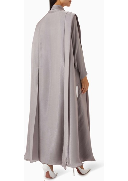 Şık 3 Parça Abaya Seti ile Her Adımda Zarafet ve Konfor Sunar modelleri