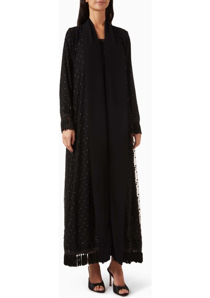 Şık Fransız Dantel Detaylı Abaya ile Modern ve Geleneksel Zarafeti Yakalayın