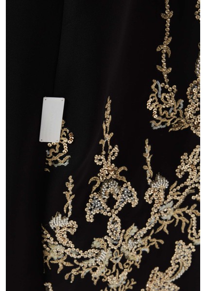 Şık Işlemeli Abaya Konforlu Tasarım ile Günlük ve Özel Günler Için Ideal Seçim indirimleri