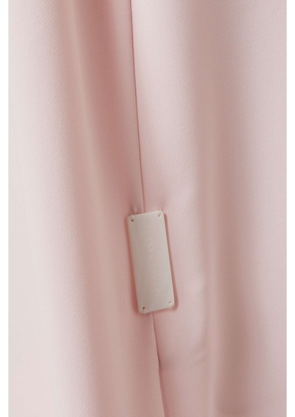 Modern Minimalist Notched Collar Abaya Uzun Kollu Aline Silueti ile Şıklığı Yansıtıyor fırsatları