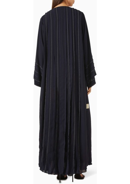 Şık ve Modern Plise Detaylı Abaya Minimalist Tasarım ile Şıklığı Yakalayın modelleri