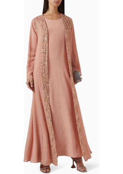 Şıklığı ve Konforu Bir Araya Getiren Payetli Abaya ile Hem Rahat Hem Stil Sahibi Olun fiyatları