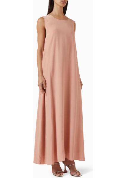 Şıklığı ve Konforu Bir Araya Getiren Payetli Abaya ile Hem Rahat Hem Stil Sahibi Olun fırsatları