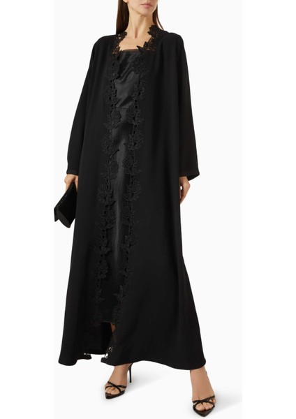 Romantik Detaylarla Şık Marrakesh Dantel Abaya Modası fiyatları