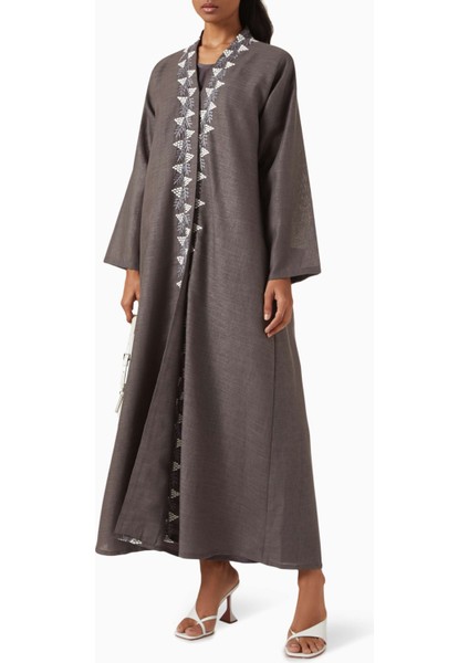 Hava Alan 3D Iplik Nakışlı Abaya ile Günlük ve Şık Tarzınızı Yükseltin fiyatları