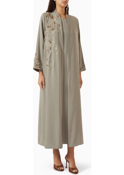 Şık Nida Abaya Boncuk Detaylı Tasarım ile Konfor ve Zarafetin Buluşması