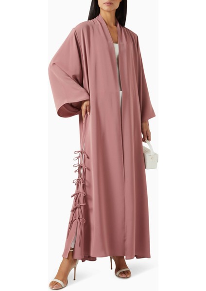 Büyüleyici Detaylarla Tasarlanan Oversize Abaya ile Şıklığınızı Tamamlayın fiyatları