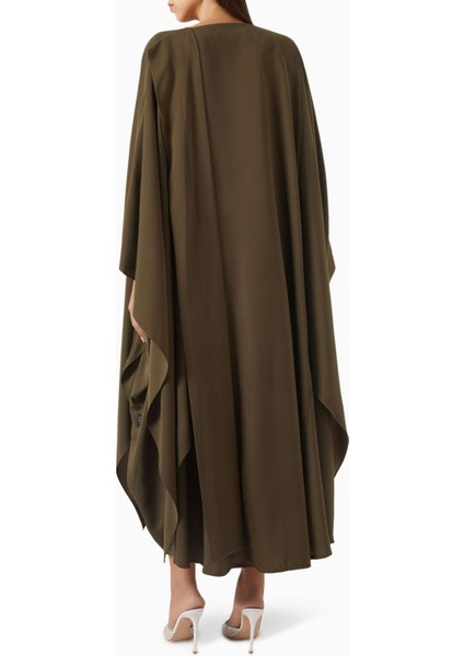Ayarlanabilir Bel Kemeri ve Kaftan Kollu Abaya ile Sheila Hedersiz Şıklık ve Rahatlık modelleri
